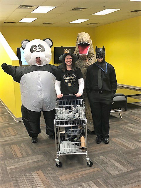 JGerbasi10's tweet photo. #HappyHalloween #whymacb
Just a special Happy Halloween wish from all of us @EITCCORP! Passed out some special Fantastic Beasts: The Crimes of Grindelwald treats to our staff to get them ready for our Movie Night event next month. #FantasticBeasts https://t.co/nDAQWDyyT2