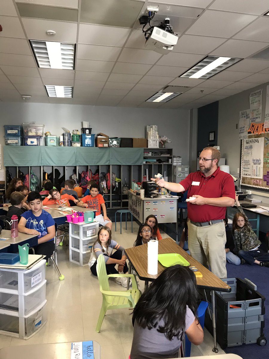 teamgraham211's tweet photo. Halloween fun with @davEDglenn! Dissecting cow eyeballs to make connections to how our eyes work! @CastleHayneES @MrsSulava #nhcsCHAT https://t.co/B8iVcaWRMm