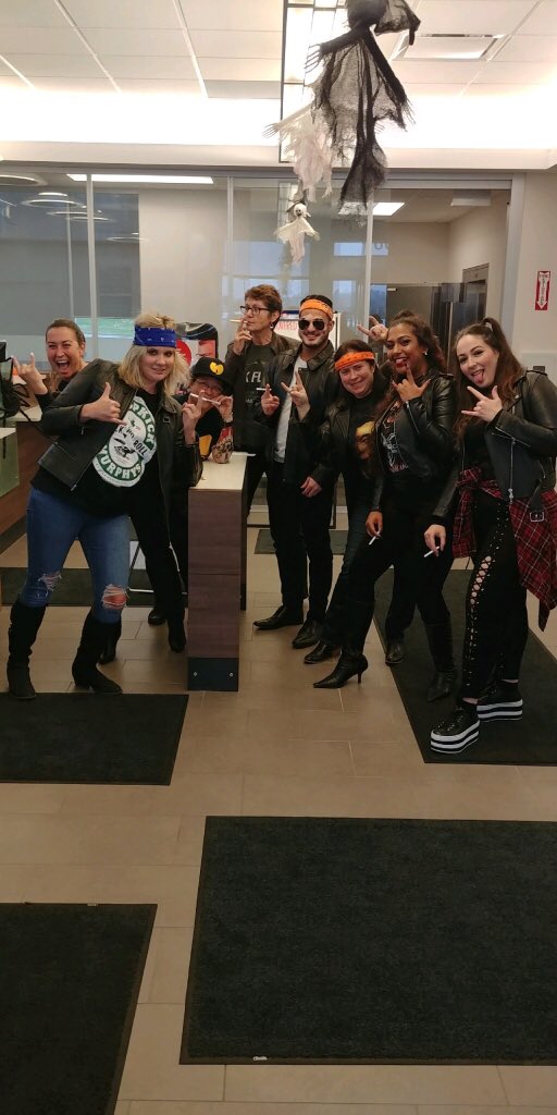 jenhiltz23's tweet photo. Rock On! Happy Halloween from Bayview and Wellington Branch! #beinggtdn #beingvye https://t.co/iw0RU4wbX7