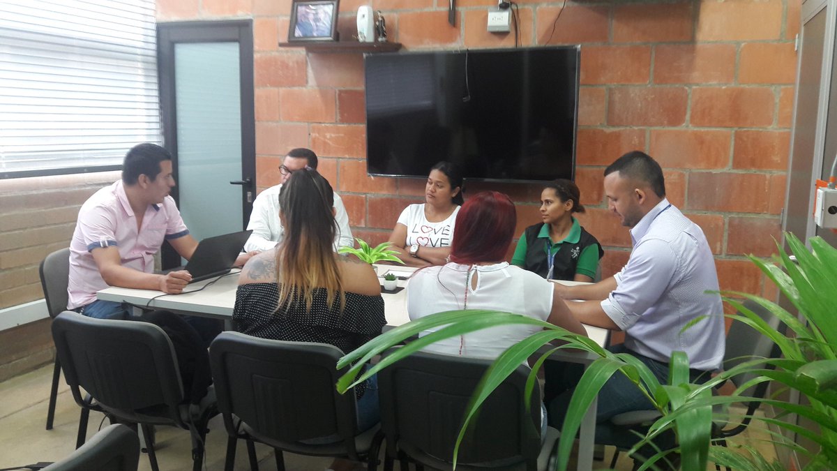 sigacfma's tweet photo. Reunión de cierre  de la auditoria interna regional al @SenaCfma @SBDIR_SENACFMA @CoordAcad_CFMA @CformaSenacfma https://t.co/1uTI4RolNx