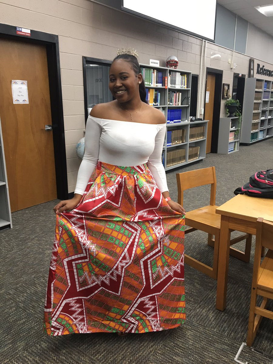 FDHSCommons's tweet image. More Halloween!