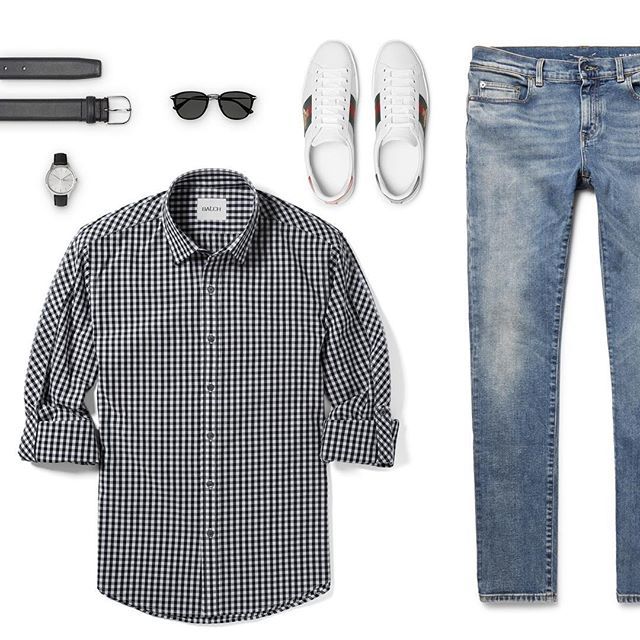 batchshirts's tweet photo. keeping it clean 🛠 yes | no?⠀
We designed a diagonal tab to secure your cuffs back - uncommon details for uncommon men. ⠀ https://t.co/kK4oT9XZMj https://t.co/k7v1EKbprQ