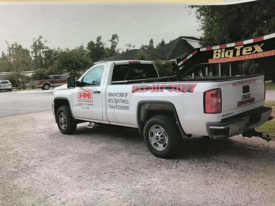 horrycountypd's tweet photo. SHARE to #SolveACrime!
HCPD is asking for your help to find a stolen 2015 GMC 2500 truck with S.C. plate P522074 and BTEX trailer (28-foot with crane arm) with S.C. plate TL95327.
Anyone with info, please call 843-915-8477 (TIPS) or email crimetips@horrycounty.org.
#HCPD https://t.co/WT36adGI3y
