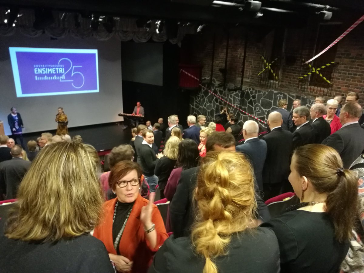 KariLoytty's tweet image. Laadukkaita alkavien yritysten palveluja Tampereen seudulla Ensimetrin kautta jo neljännesvuosisata. Ensimetri vietti juhliaan tänään. #ensimetri #Lempäälä