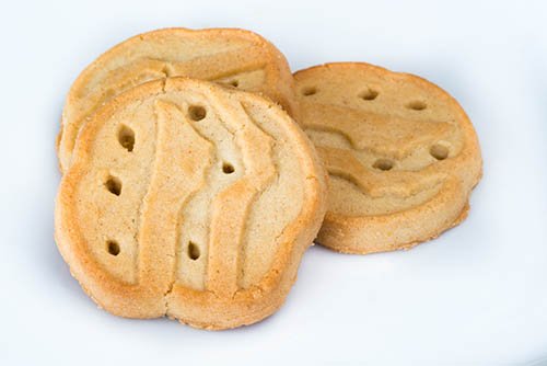 ShareMrOwl's tweet photo. Girl Scout cookies sure have come a long way from Maggie Gyllenhaal's sugar cookies in 1917. Tell us what your favorite cookie is ⬇️⬇️
Find out more @girlscouts facts: https://t.co/0krUK337Mf
#ShareMrOwl #WednesdayWisdom #GrabKnowledge #FunFacts #History #Cookies 🍪 https://t.co/3pv4jEshFg