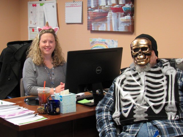 ParadigmScience's tweet photo. Happy Halloween from Paradigm Science! Hope your day is filled with more treats than tricks!๐ป๐ฌ๐
#ParadigmScience #HappyHalloween #ProudtobeParadigm https://t.co/x9eKIoNLJe