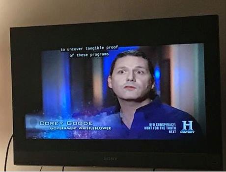 darkjournalist's tweet image. The Travails of the Blue Chicken Cult Leader and his thug Marketeers in the background is Unraveling before our eyes. His attempts at intimidation, plagiarism &amp;amp; de-platforming his critics has been on gross display and on Friday will be revealed for all.... #NoSSPTM #RealCommunity