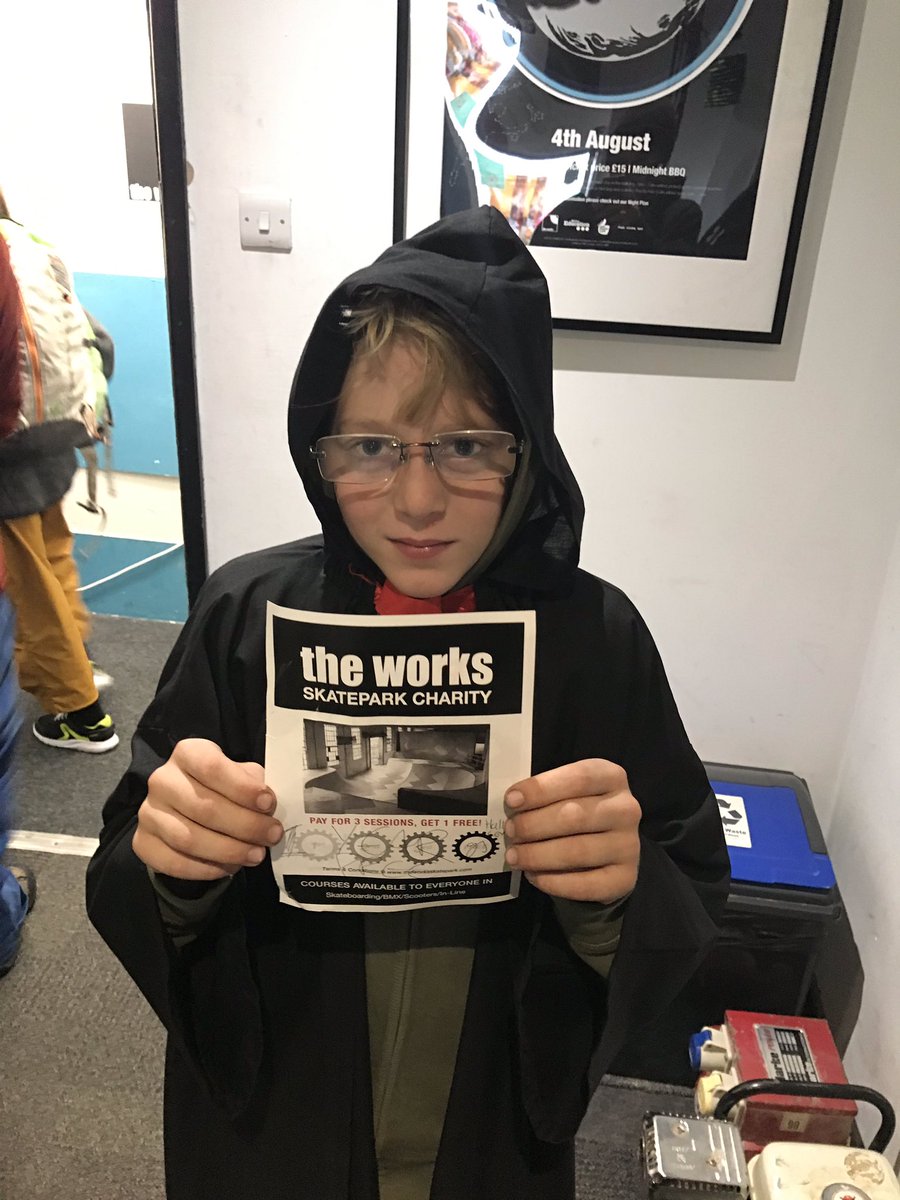 TheWorksLeeds's tweet image. @charlie_scoot_logan is the winner of the fancy dress raffle, 1 year admission at the park, well done mate!