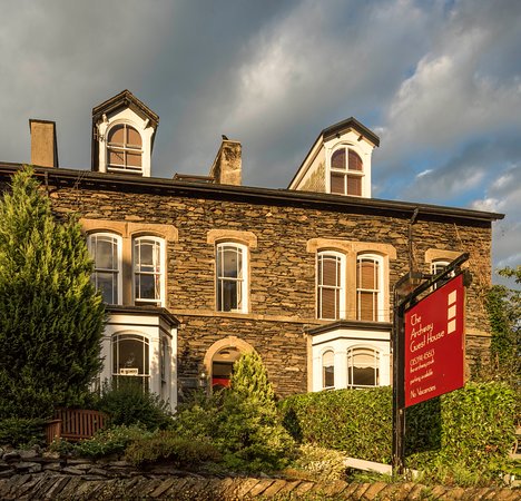 The award winning Archway Guesthouse of the Lake District has registered as one of our PRO members. Check out there profile here: Join today for great benefits and opportunities to link with thousands of UK and Caribbean businesses: camtradeuk.com/businessdetail…. <a href="/caribdirect/">CaribDirect.com</a>