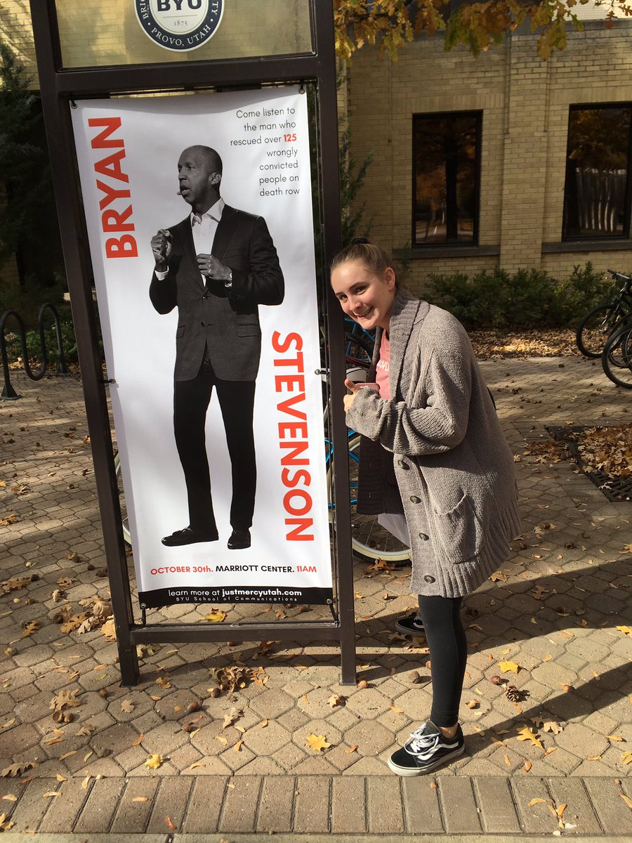 AnneWal32372615's tweet photo. #comms321 Arianna thinks this campus event is dope https://t.co/A5ze20UHtG