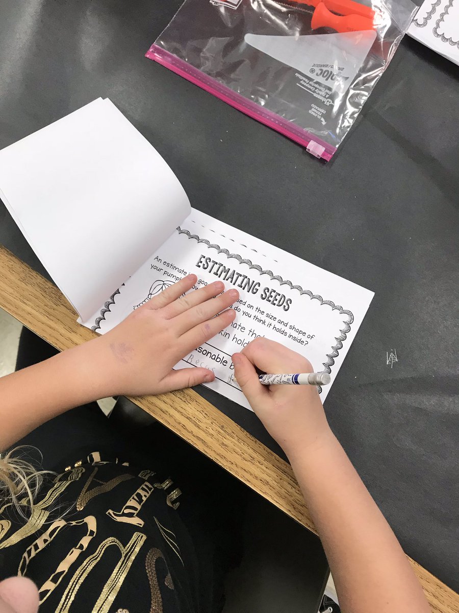 Pumpkin math in second grade!#sles19 #LCPS19 <a href="/SeldensLanding/">seldens.landing.es</a>