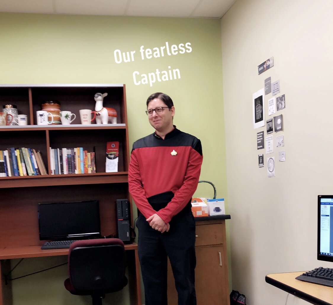 USA_CAE's tweet photo. Happy Halloween from The Writing Center! Can you name all of these costumes? Let us know! Then come by for some candy and a consultation to make this holiday even better! https://t.co/SrH8kAsFr6