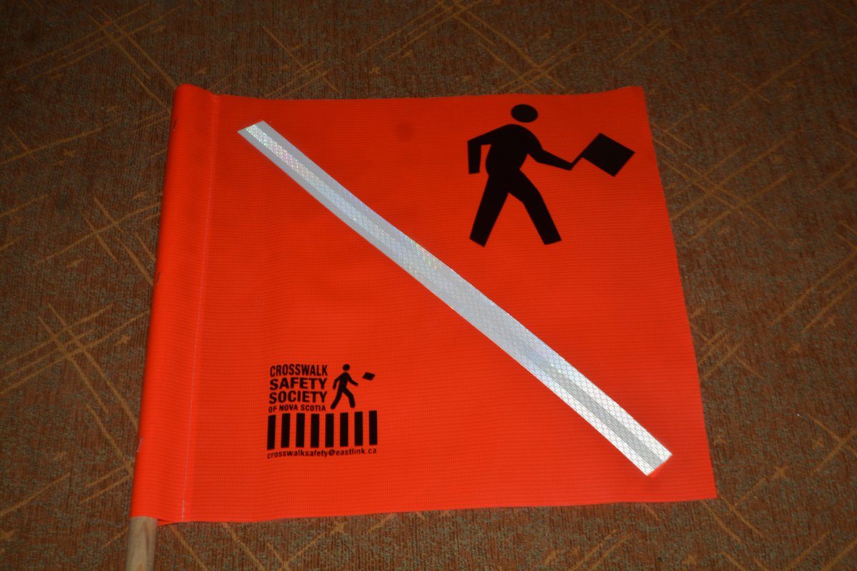 CrosswalkSafety's tweet image. 3 more sets of crosswalk flags just delivered to Charlottetown, PEI bringing the total installations in the city to 9,

Thank you @ChtownPE for your focus on pedestrian safety.

#pedestriansafety #crosswalksafety #crosswalkflags