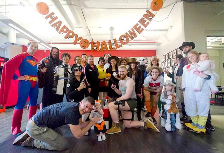 HotheadGames's tweet photo. #HappyHalloween! #TrickOrTreatYourself with #candy! ππ»π¬
#HotheadGames #Halloween #Halloween2018 #Pumpkin #mobilegamedev #holidays #spooky #October2018 #celebrate #SkeleFun #ThisIsHalloween #MonsterMash #MonsterMash #Fangtastic #IScreamForHalloween #Haunted https://t.co/7BXPQ0B3aj