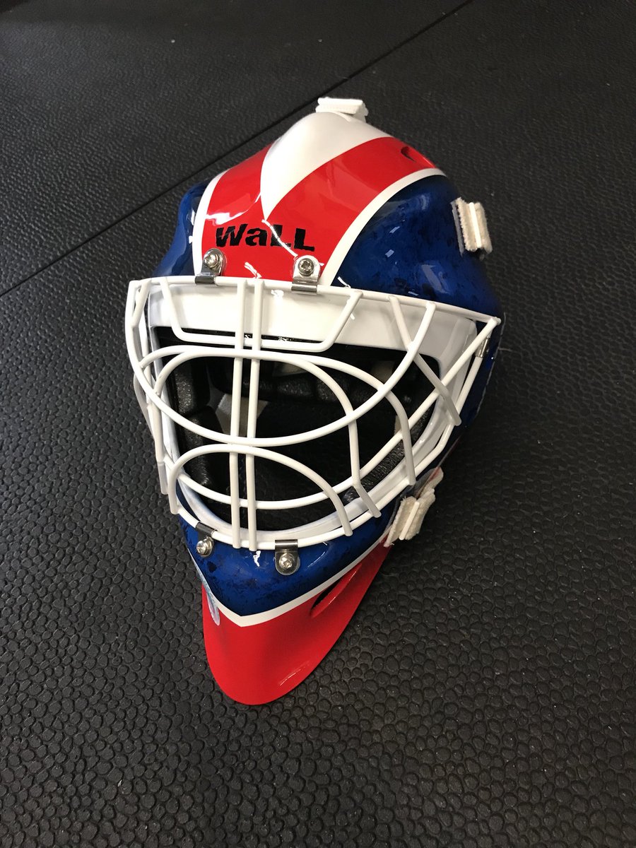 wallmasksNA's tweet photo. If your Wall W4 Dosent have this shape or markings chances are you purchased a non authorized copy. All W4 Wall masks have this shape &amp; are made in Finland. #BuyerBeware https://t.co/TCk5MpFGfm https://t.co/3lIohFOvVj