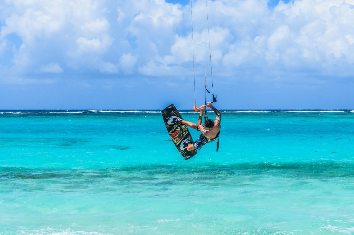 CapJuluca's tweet photo. Explore the unbeaten paths of Anguilla and you’ll discover that each beach, cove and cay holds its own distinctive charm and satisfies a thirst for adventure.

Book now.  https://t.co/R1ECPFrV51

#TheArtOfBelmond #Anguilla #Caribbean https://t.co/gCPttNXb3K