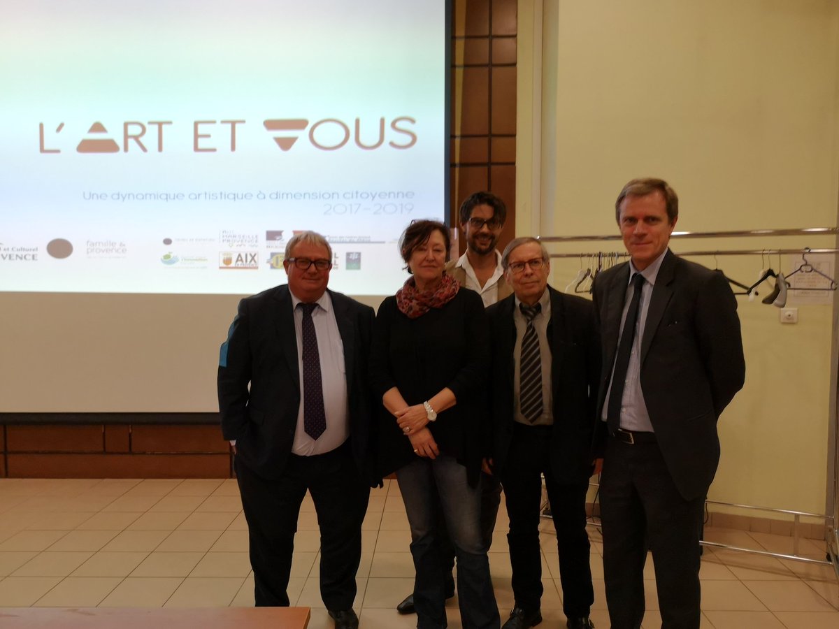 Famille et Provence tweet media