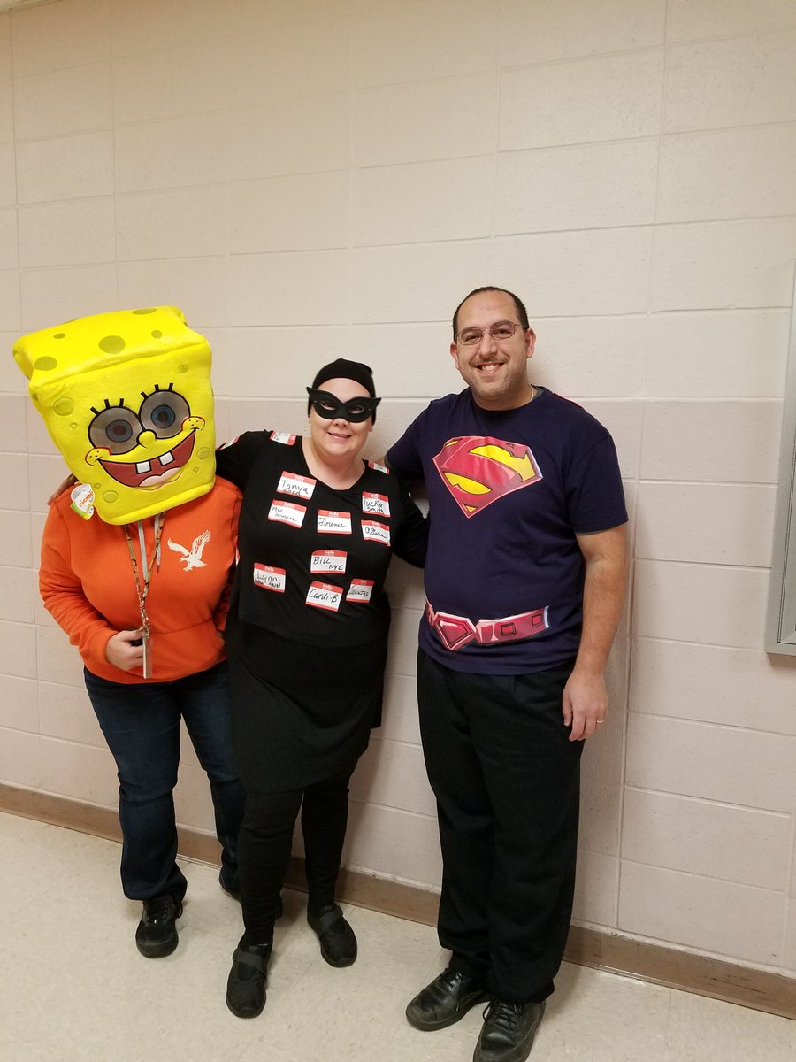 Halloween on the Transformers. @Principal_Homen <a href="/LynnannPalmieri/">Lynnann Palmieri</a> #kms #kmstransformers