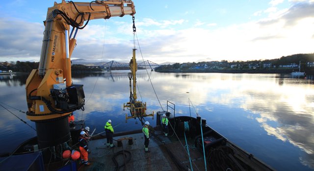 EMEC_Ltd's tweet photo. We're working with @Corpower_Ocean @Sustain_Marine @EdinburghUni & TTI Marine Renewables to develop & demonstrate a generic foundation mooring solution for #WaveEnergy #TidalEnergy to reduce capital and installation costs by up to 50% #UMACK @EU_H2020 | https://t.co/rFlXZqIlih https://t.co/M7nYLcF0cC