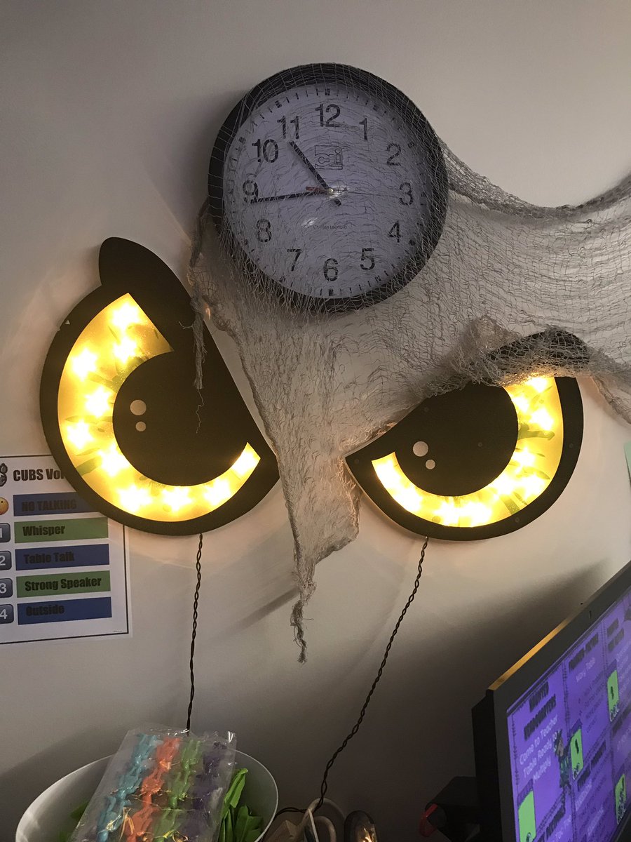 LeMeilleur4thgr's tweet image. Math is NOT Scary today!  A little spooky but we will be ready for our test! #ACECubs #4thgraderocks #ACEMath