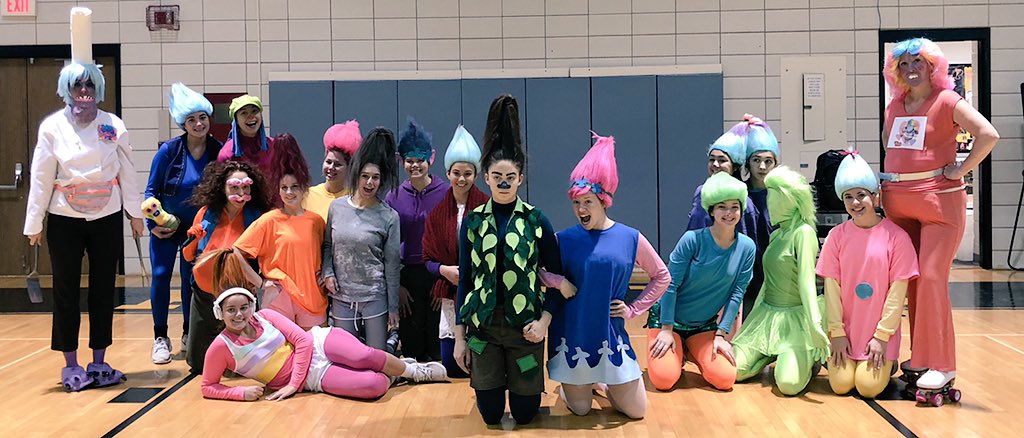 ldisab's tweet photo. PAVB Halloween 2018 #Trolls @jtimberlake @AnnaKendrick47  @DWAnimation https://t.co/pq4JtQWlI7