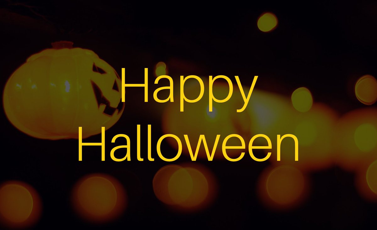 CrandellDesign's tweet photo. Have a safe and happy Halloween! #Halloween #Halloween18 https://t.co/FNbG27iGXv