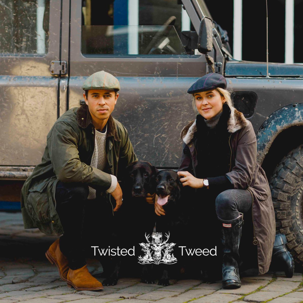 twistedtweedco's tweet photo. #twistedtweed #everyhouseshouldhaveadog #lovealandrover https://t.co/R9tsLniq7o https://t.co/7UiZJKggiy