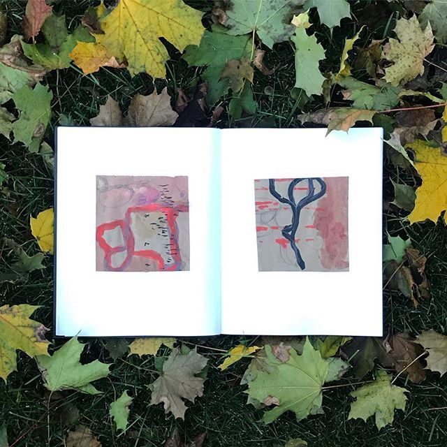 gadshill's tweet image. #makemarks #fallnotebook #notebook #paperbagart #fallinmichigan ift.tt/2CVr0vT