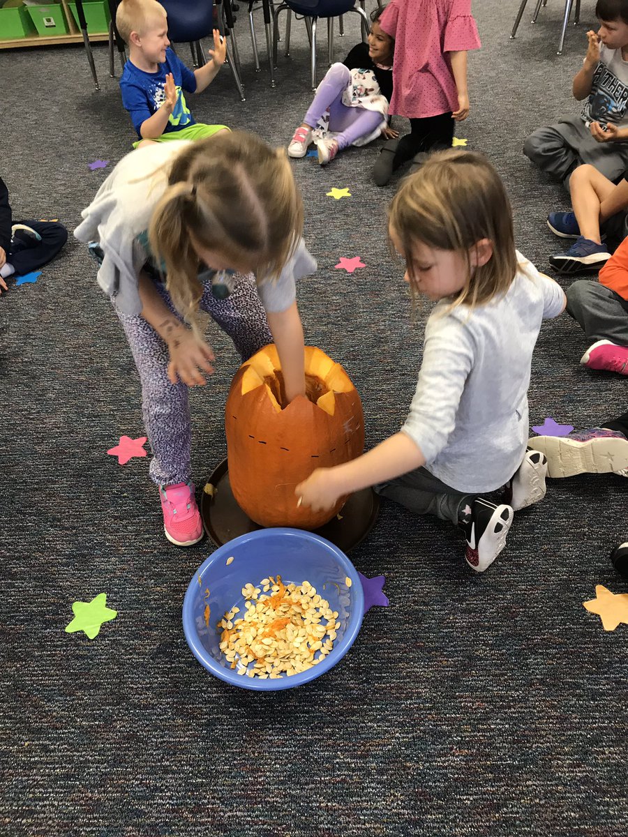 Icky, gooey pumpkin investigation fun in kindergarten <a href="/SRE/">Robert Griffith</a>!