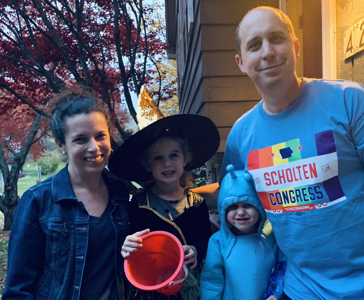 Runde_MC's tweet image. This Halloween 🎃 we went as: 

-Badass Mom (she canvassed today!)
-Witch
-Walter from Beat Bugs (🐛)
-A Racist-Vanquishing Candidate (@Scholten4Iowa)from IA District 4

#VoteSaveAmerica #builditwinit 
@iowademocrats