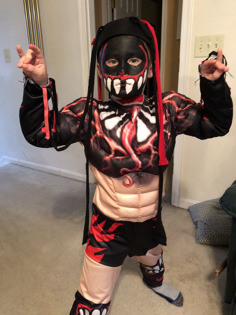 kduncnastee's tweet photo. Have a 2sweet #balorween everyone! @FinnBalor https://t.co/9BwrIY2bFt
