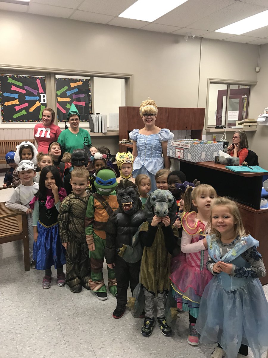 Love our kindergarten costume parade!