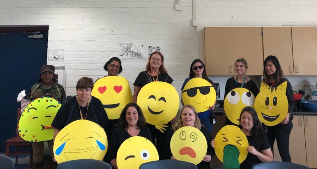 KiraWalsh16's tweet photo. Team Emoji!! ๐๐๐๐๐บ๐๐ค๐คฎโค๏ธ๐ #MVBees #emojis https://t.co/NLLwkeFA11