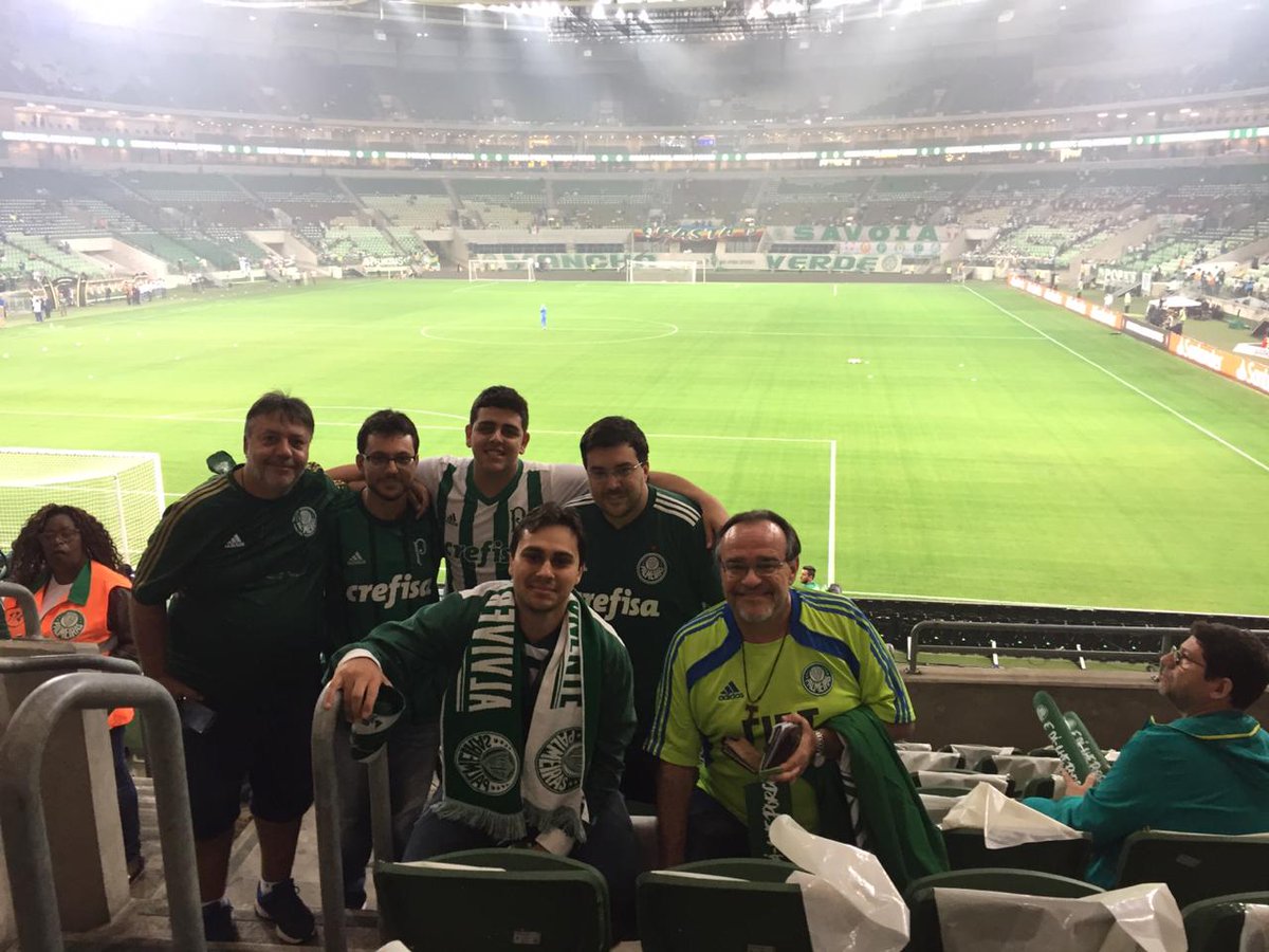 Renan_marcomini's tweet photo. Família Palmeiras sempre unida! https://t.co/8ORYPcuKUr