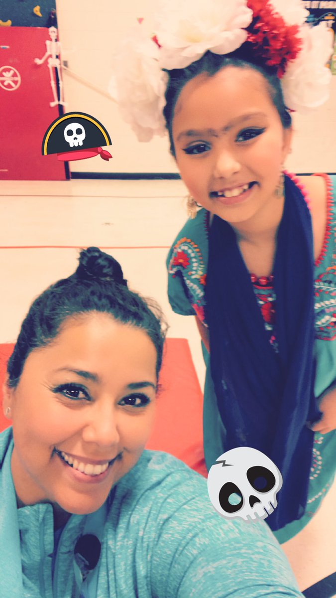 SwintCecilia's tweet image. My favorite costume of the day... this students name is “Frida!” Perfect fit for a wonderful cable cub! Happy Halloween Cubs! 🎃 #thisiscable