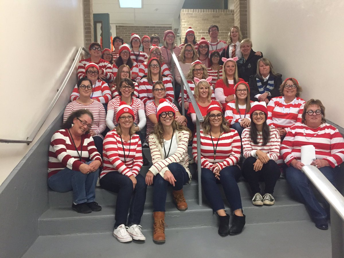 Kwelshacs's tweet photo. #acsghosts we certainly had no trouble finding Waldo at ACS today https://t.co/7uElvn0aM5