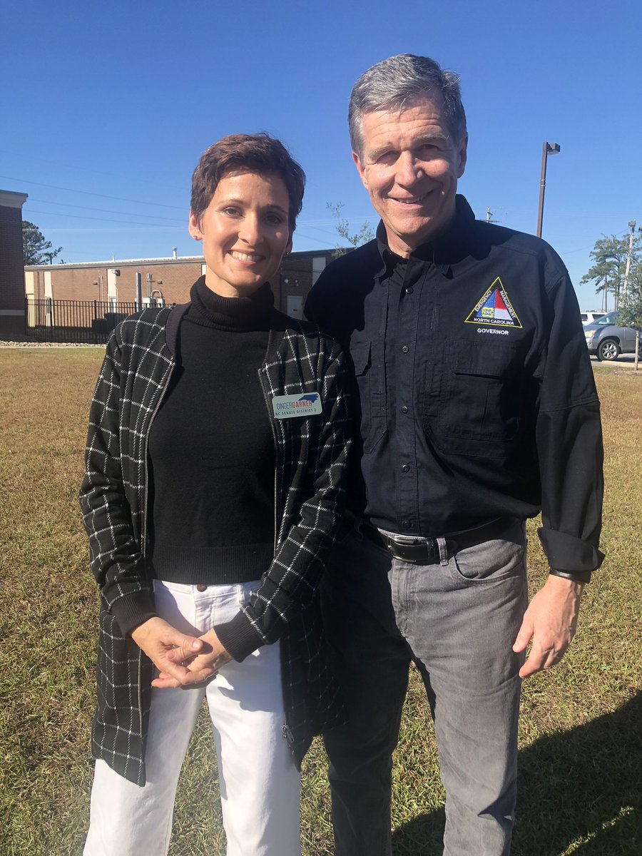 GingerGarnerNC's tweet photo. Caught up with some wonderful first responders and public service workers of Havelock as @NC_Governor personally thanked everyone for their hard work after Hurricane Florence.
#commongroundcommongood #ncpol #protectyourhappyplace https://t.co/K39caU8FTu