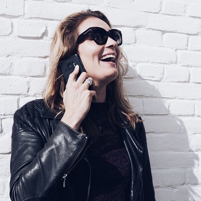 Blogbymar's tweet image. Make time for fun! .
.
.
.
#laughoutloud #dutchblogger #instafashionblogger #discoverunder5k #streetstyle #fashionista #oktober #autumn2018 #mood #blogger #trends #whatiworeyesterday #tomfordsunglasses #samsunggalaxy