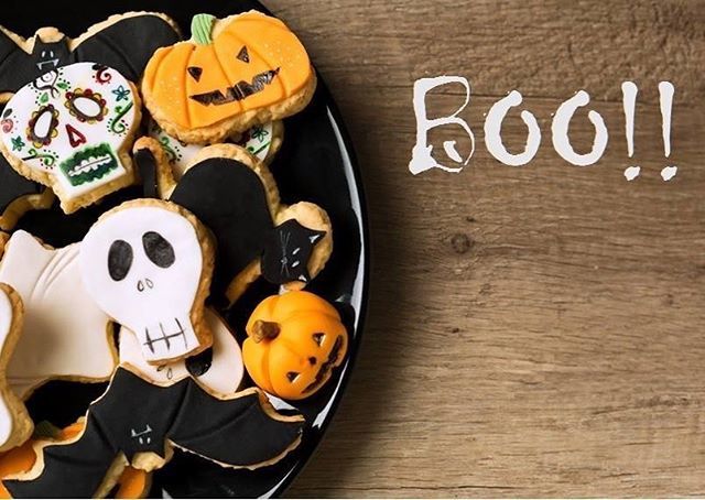 Happy Halloween!! We hope it’s filled with more treats than tricks 🎃👻🕷#ramekins #ramekinssonoma #sonoma #halloween #happyhalloween #winecountryhalloween #trickortreat ift.tt/2qkn1Bt