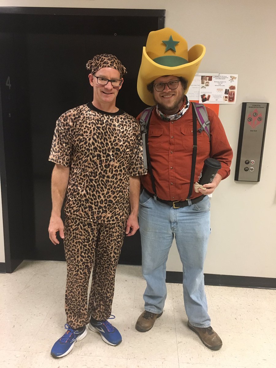 ut_caee's tweet photo. Happy Halloween from @ut_caee! ππ»π€ https://t.co/x0Bj7tOd2p