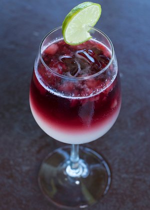 espadinpuerto's tweet photo. ¡Salud!  A un día menos del fin de semana #housemade #sangria #restauranteespadin #puertoescondido #villascarrizallilo #hechoenmexico #goodforyou #happyhour #sabroso #bar #cocteles #comerlocal #saludos #cocktails #beachbar #barwithaview #sunsetbar #cheers #homemade #felizdia https://t.co/W1pJz0AlMj