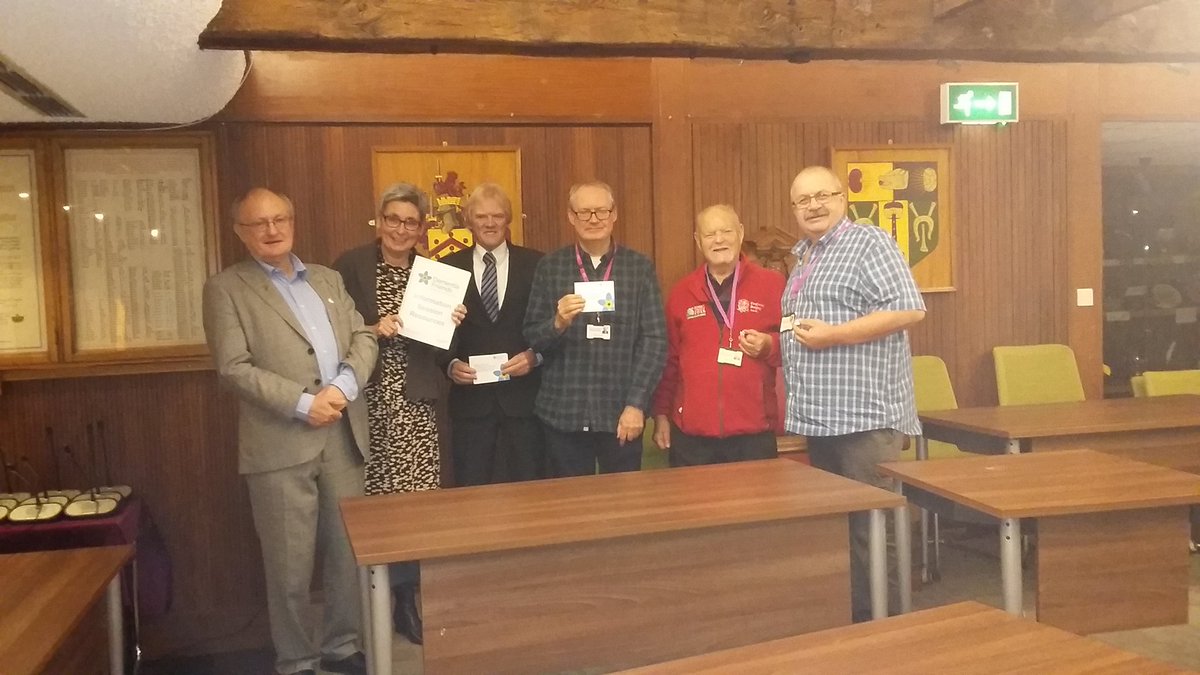 AnneBrinkhoff's tweet image. Small and very engaged @DementiaFriends session with @GloucesterCity Councillors. There is more to the person than the dementia.