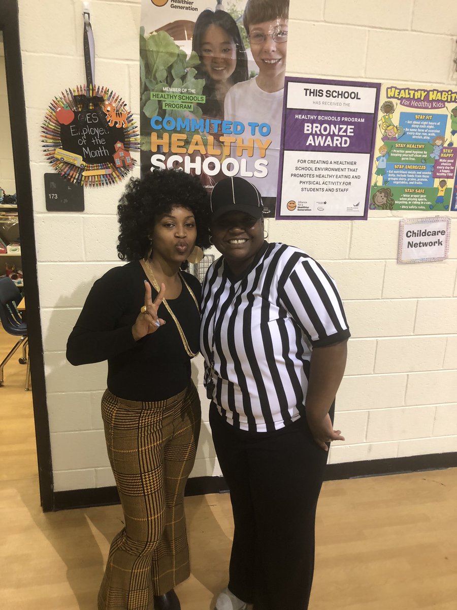 LMCoxton's tweet photo. Way to step up and celebrate our students tiger family! October Town Hall was a hit! #CultureMatters #PBISStrong @APJordan12 @OES_Lit_Queen https://t.co/yo4EHIAFOP