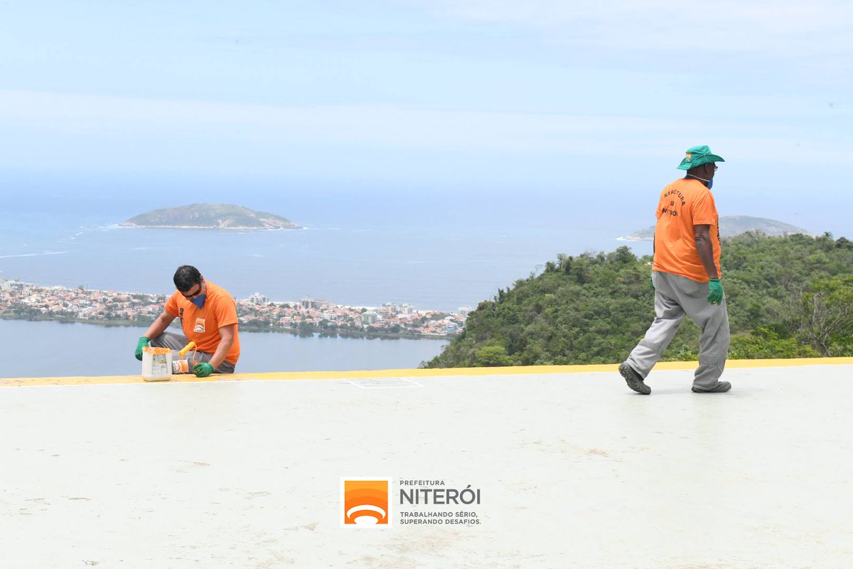 NiteroiPref's tweet photo. O que já é lindo pode ficar ainda melhor!
Sabe o lindíssimo Parque da #Cidade e olha que bacana! Estamos dando uma #repaginada no parque, fazendo a manutenção da pintura, pequenos reparos e paisagismos nos canteiros.
Inf: https://t.co/YeHL5OTs9i
#curtoniteroi https://t.co/64YtkNs07J