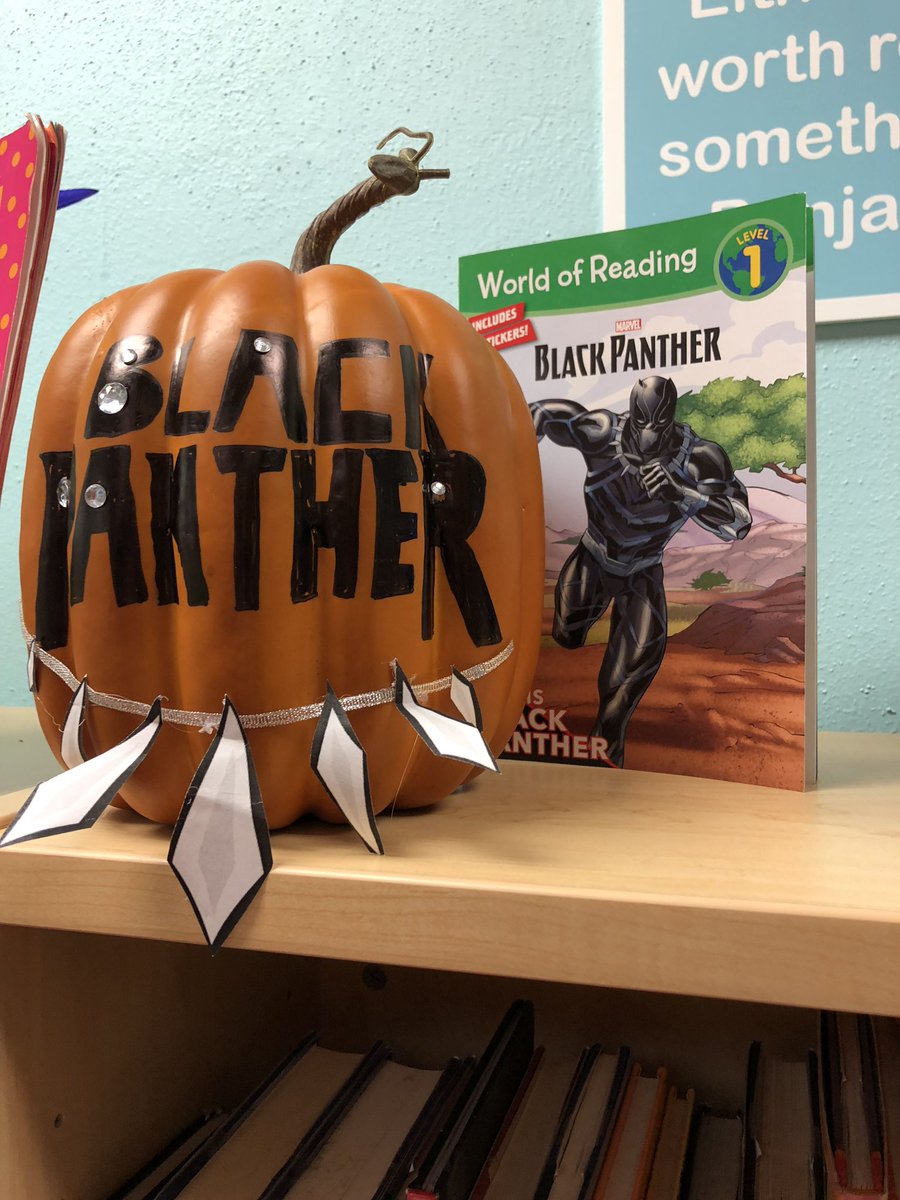 BuddLibrary's tweet image. #1stGradeStoryPumpkins #HappyHalloween #Pumpkins @DISD_Libraries @dallasschools