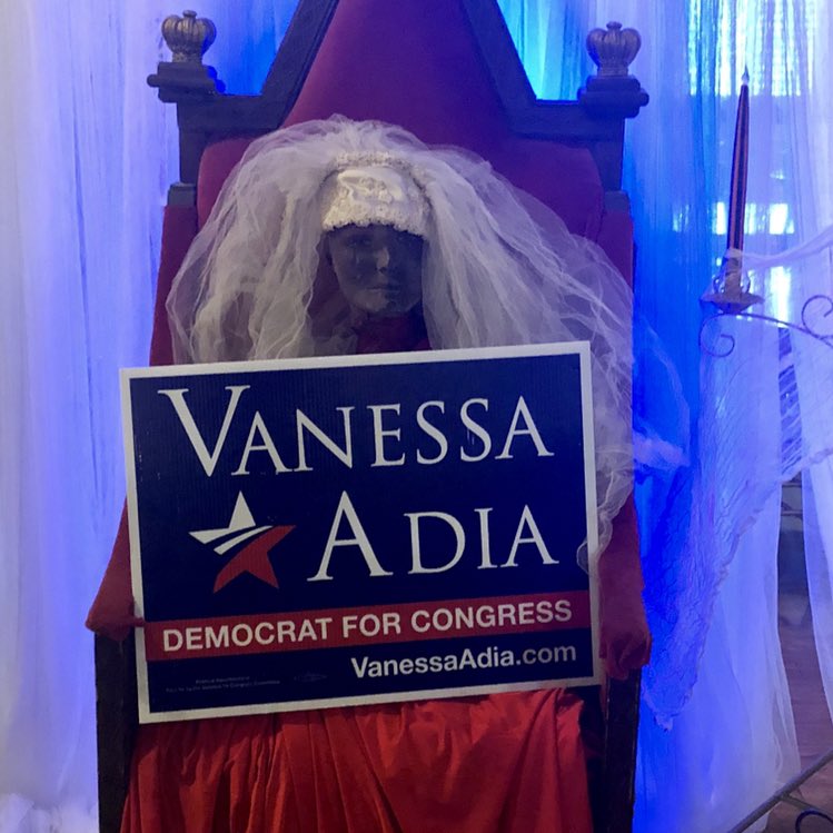 VanessaAdiaTX12's tweet photo. Spooked about the midterms? Join us at Southside Preservation Hall today until 6pm to make calls to voters! #GOTV #TakeBack12 #HappyHalloween https://t.co/aG6txJZyqF