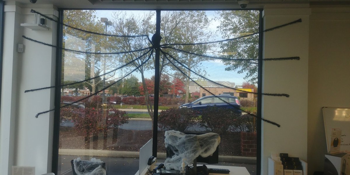 Getting into the Halloween spirit over here! Plus we still have some scary good deals on our Wheel of Savings!! Come take a spin and see what you win! #MenInBlack #SWAT #BigScarySpider #SpinTheWheel <a href="/ch117622/">Chris Hartman</a> <a href="/SellPhones4/">EB</a>