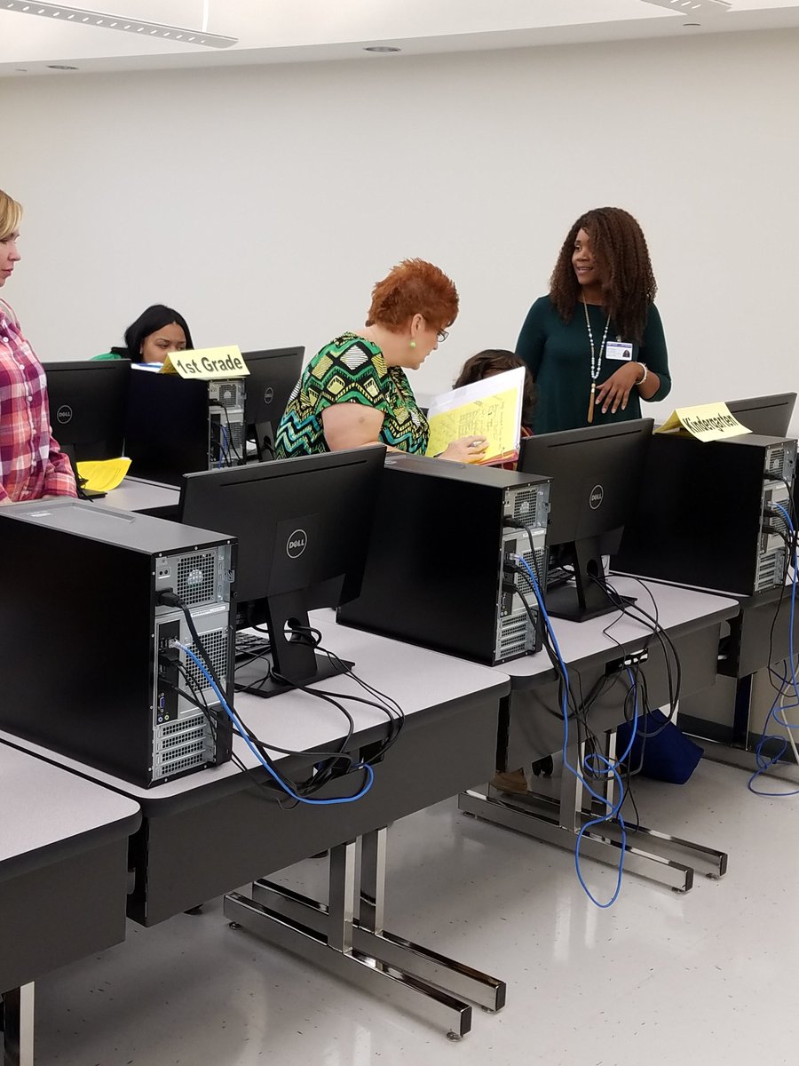 TifftheSTEMist's tweet photo. K-2 Science Teachers are spending Halloween with us!  Teachers use their  knowledge of 5E model to create coherence and conceptual flow during our Science Purposeful Planning session. #buildebr #5Tools  #Tool3 #storylines @pd_ebr @BSCSorg https://t.co/pYtMko0uU3