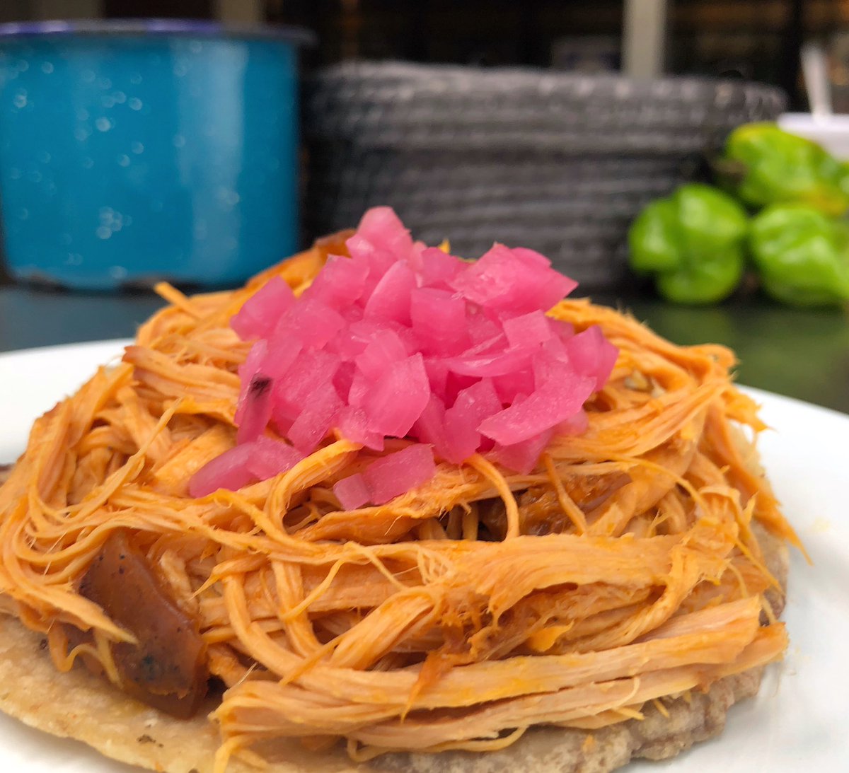 Las penas del #MegaCorteDeAgua son menos con un panucho de cochinita de <a href="/latradicioncdmx/">La Tradicion CDMX</a>.

¡Háganle!