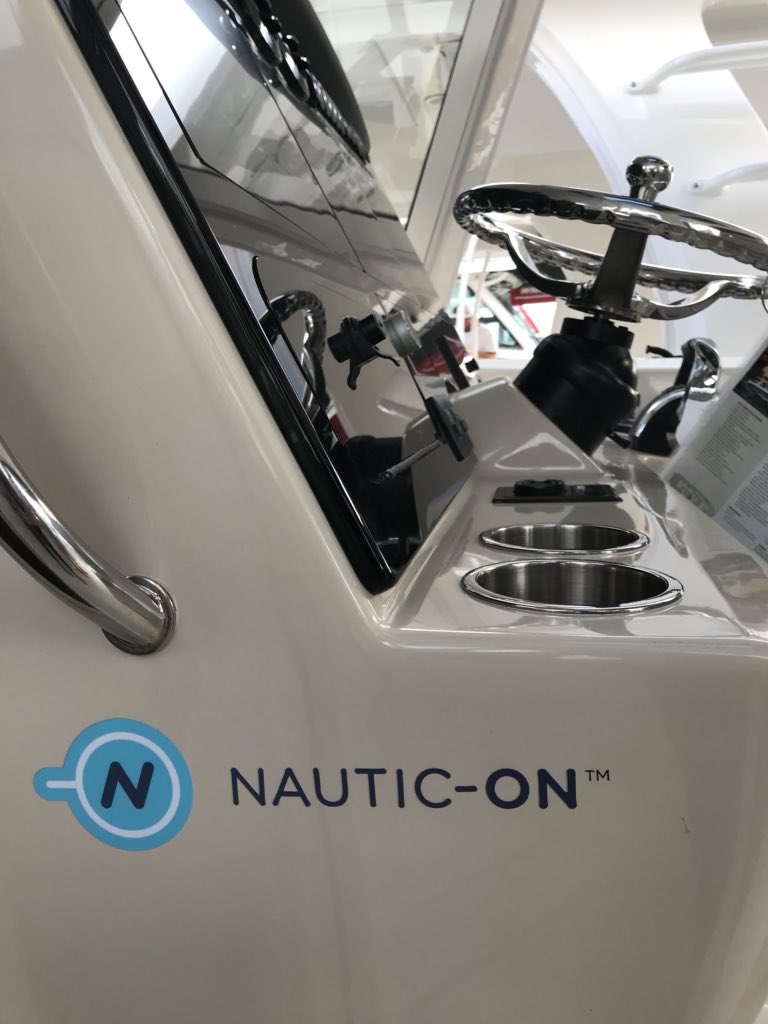 GetNauticON's tweet image. #Smartboating is in sunny Ft. Lauderdale! Stop by and see us with @Boston_Whaler at #FLIBS this weekend! ☀️🐟⚓️
